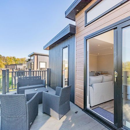 Waterside Hambleton Lakeside Lodges 풀톤르필드 외부 사진